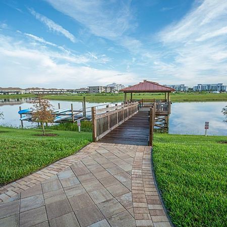 Only 5 Miles From Disney! Free Water Park! 2 Bed, 2 Bath Condo, Sleeps 8 Kissimmee Exterior foto
