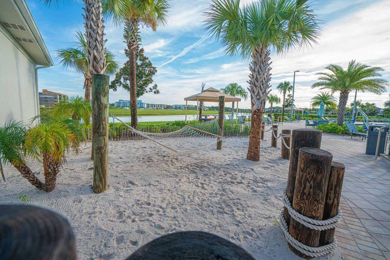 Only 5 Miles From Disney! Free Water Park! 2 Bed, 2 Bath Condo, Sleeps 8 Kissimmee Exterior foto