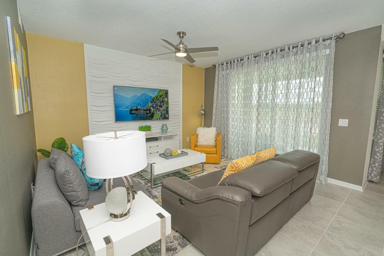 Only 5 Miles From Disney! Free Water Park! 2 Bed, 2 Bath Condo, Sleeps 8 Kissimmee Exterior foto