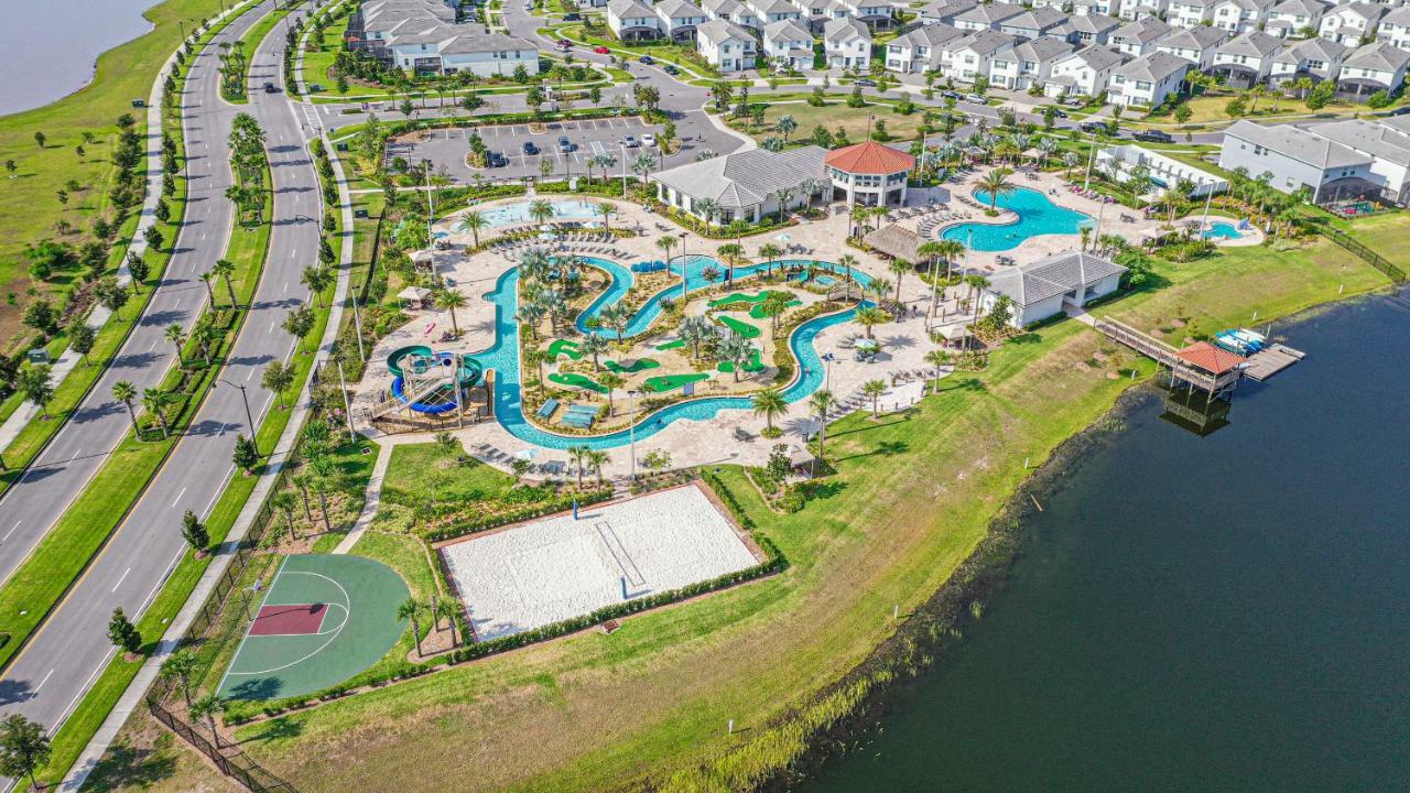 Only 5 Miles From Disney! Free Water Park! 2 Bed, 2 Bath Condo, Sleeps 8 Kissimmee Exterior foto